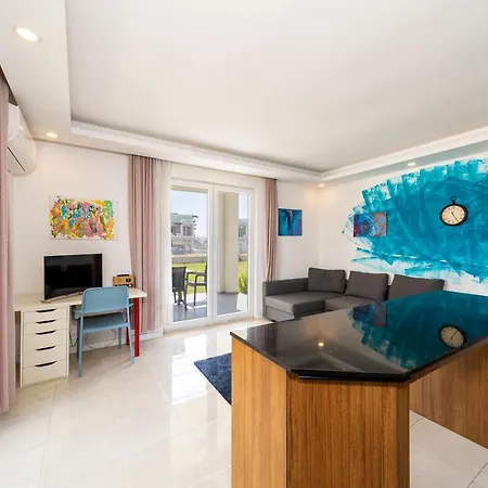 Refreshing Apartment With Backyard And Shared Pool In Serik, Antalya Villa *