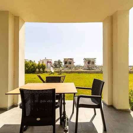 Refreshing Apartment With Backyard And Shared Pool In Serik, Antalya
